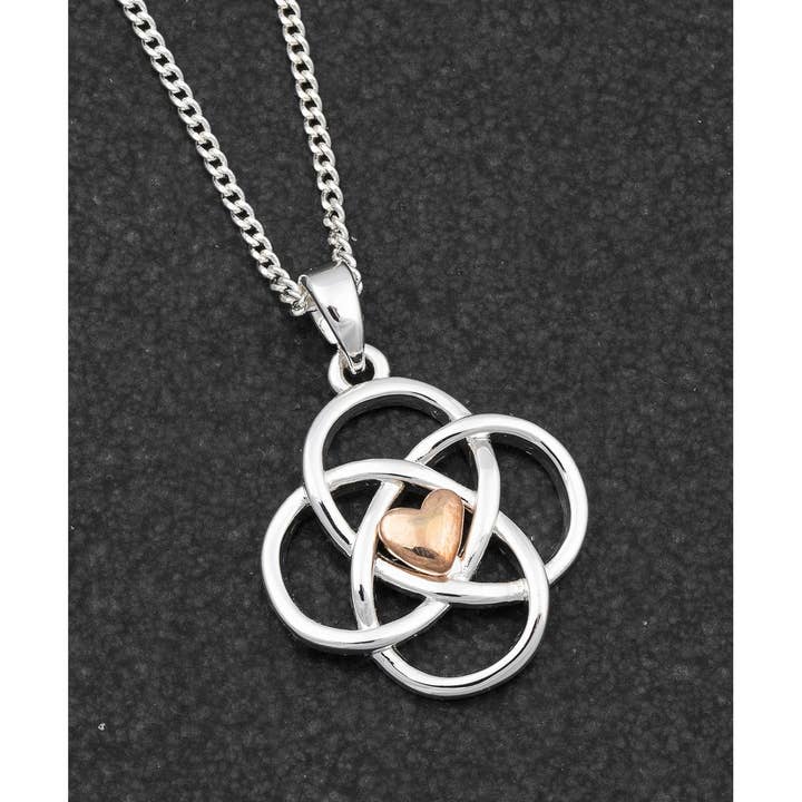 Collar celta en forma de corazón con nudo bicolor para venta al por mayor de Joe Davies