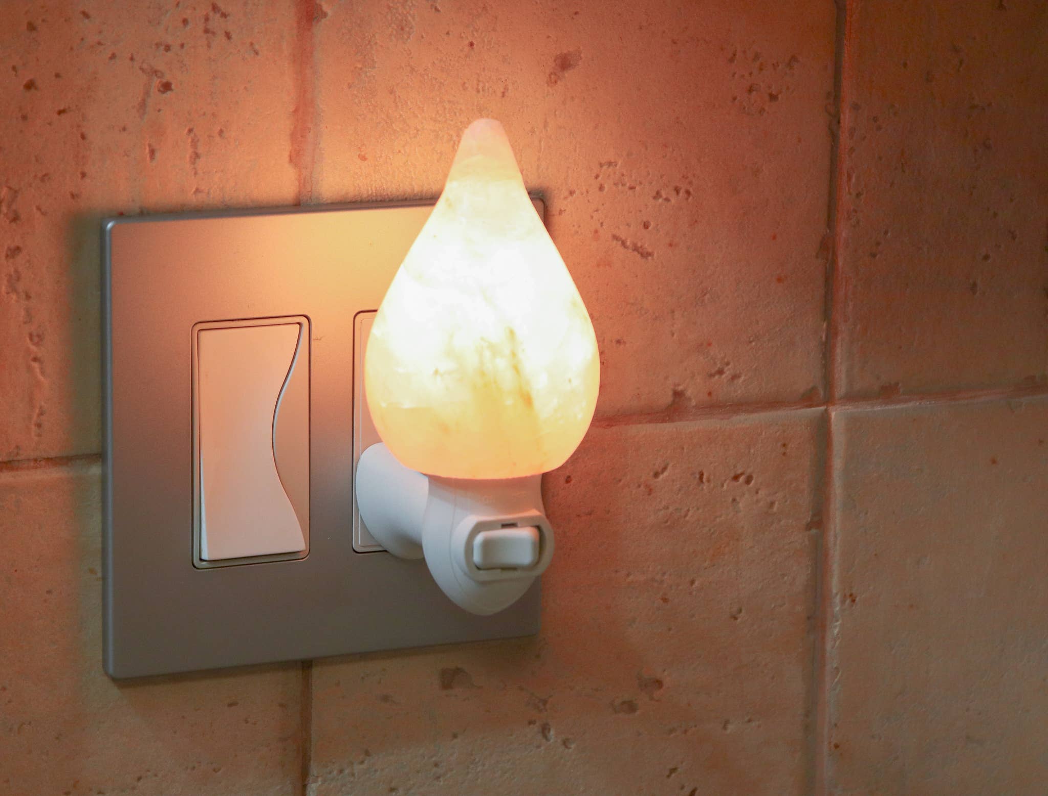 Himalayan Secrets - Wholesale Night Light - Himalayan Salt Tear Drop Night Light