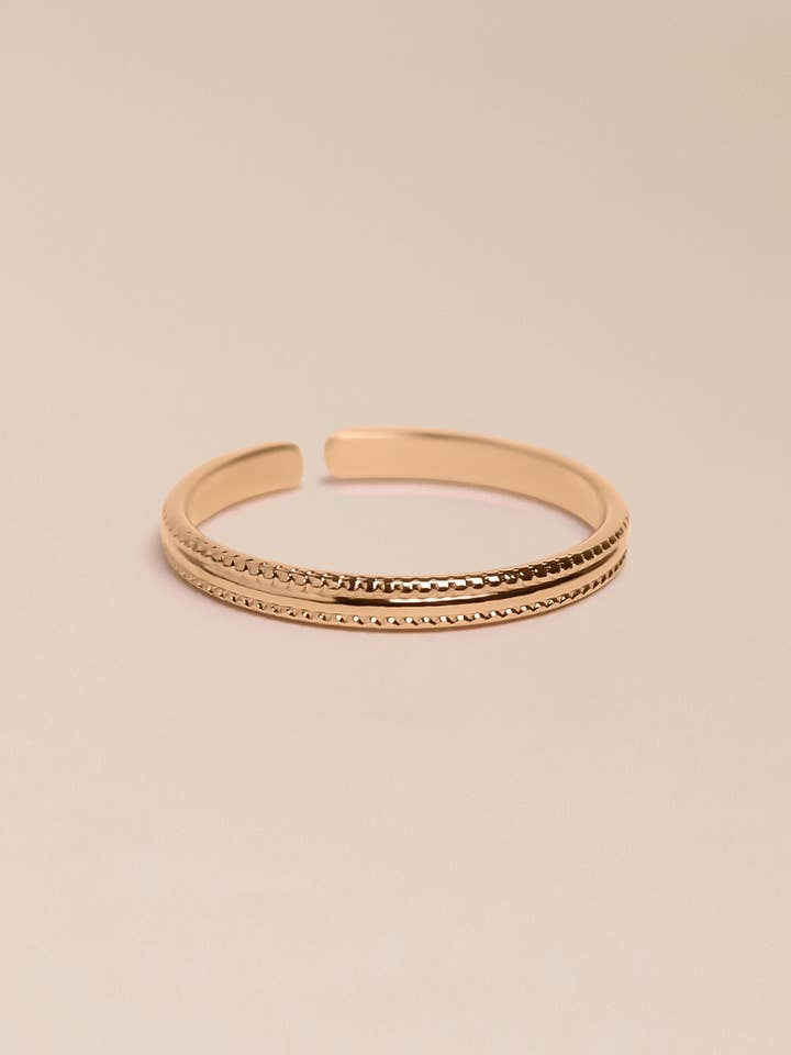 Sia ring for wholesale by Waekura