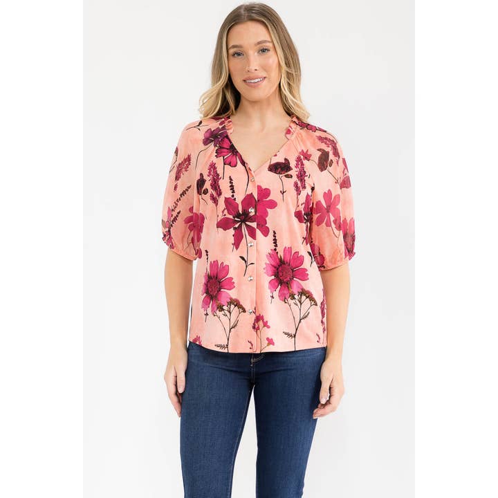 CHEMISE BLOUSON À VOLANTS EN MÉLANGE DE MÉDIAS FLORAUX pour la vente par Perseption