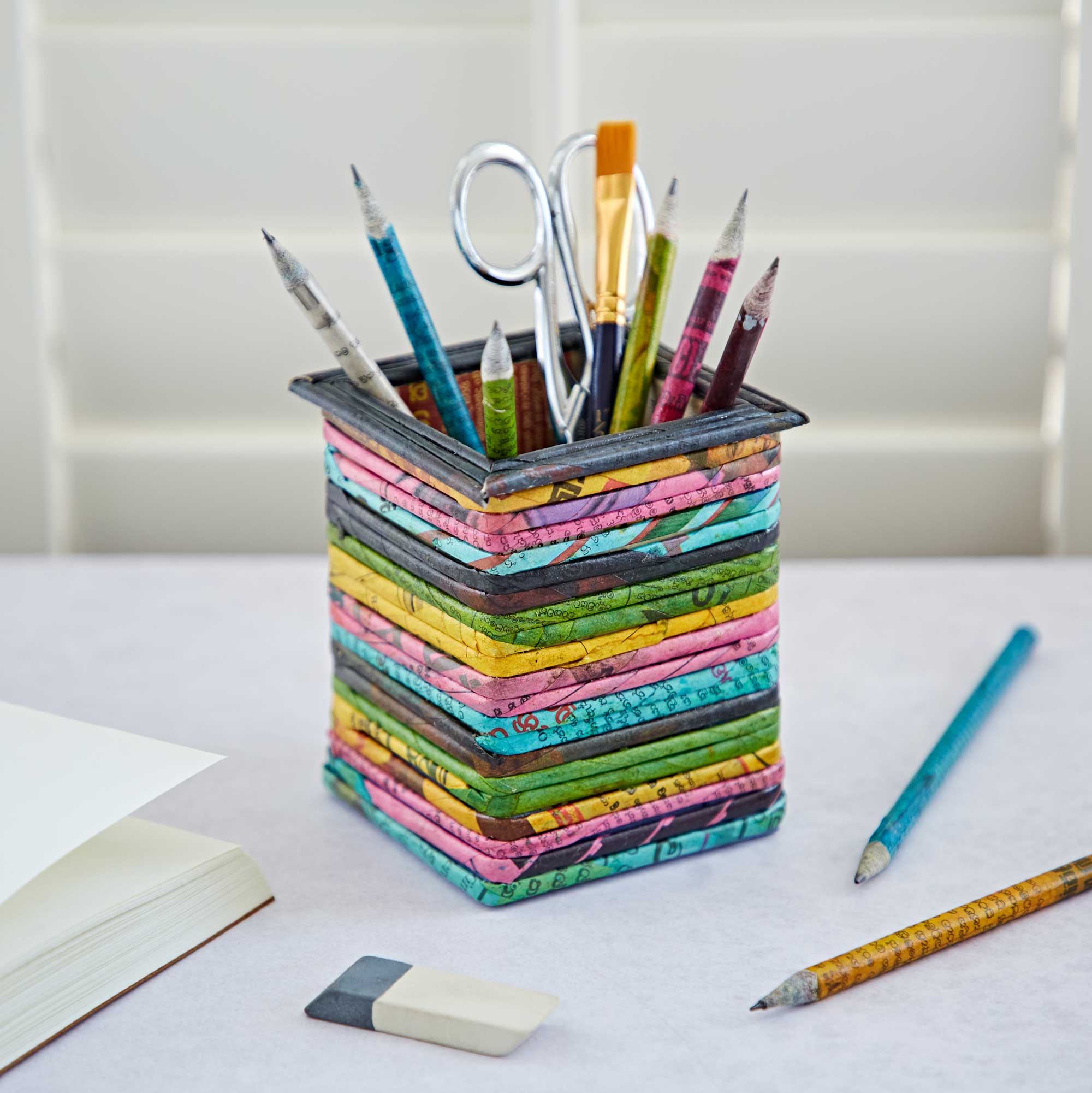 The Paper High Gift Company Limited - Wholesale Pencil Holder - Recycled Newspaper Square Pencil Holder4