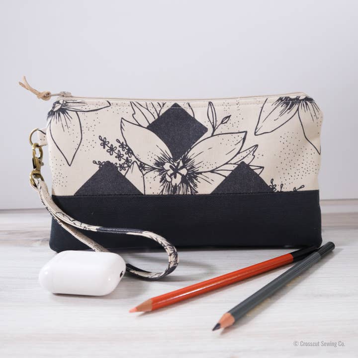 Crosscut Sewing Co. - Wholesale Craft Sewing Kit - Wristlet Sewing Kit - Adult Sewing Kit for Beginners85