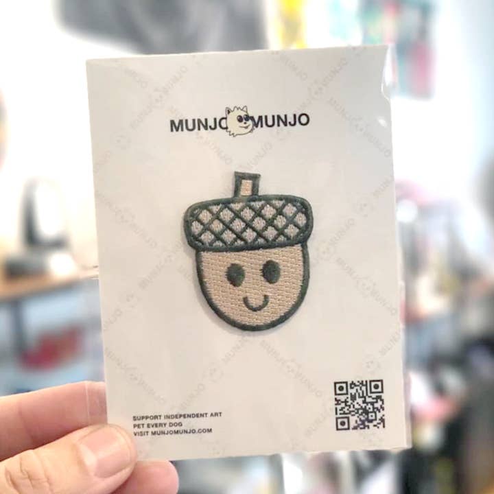 Smiley Acorn Iron-On Patch for wholesale by Munjo Munjo