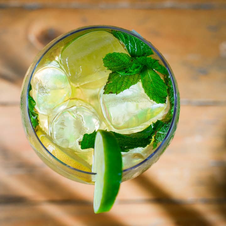 good spark – Großhandel Soda/kohlensäurehaltiges Getränk – Good Spark - Bio-Energiegetränk #MediterraneanMix4