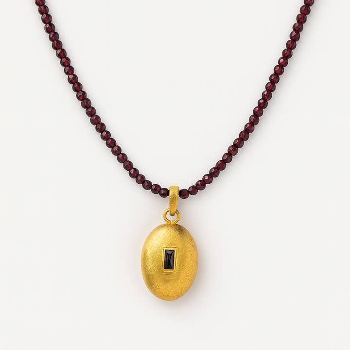 RELICARIO Garnet Necklace for wholesale by Isabel Lamadrid