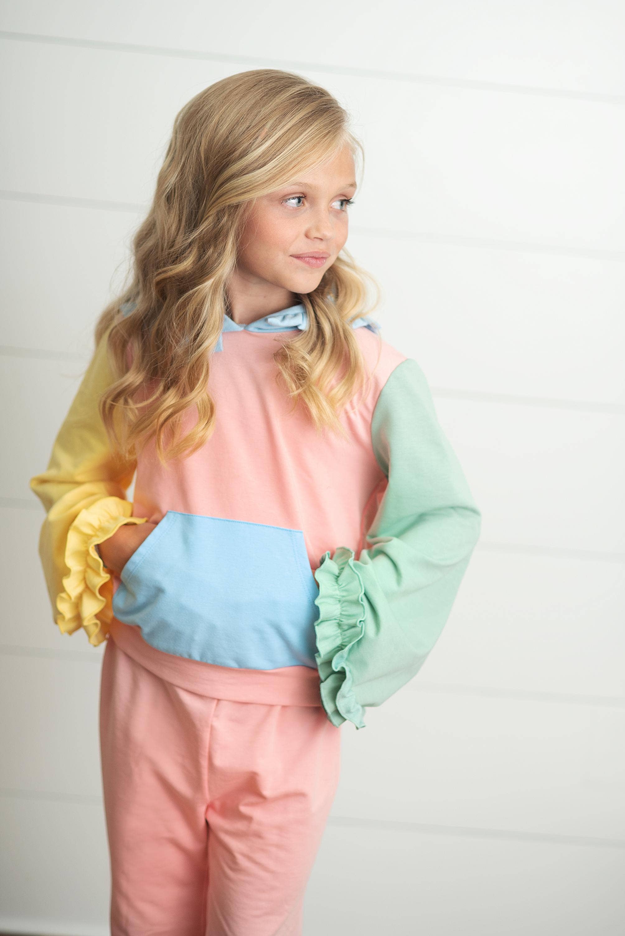 Oopsie Daisy - Wholesale Top & Pant Set - Kids - Kids Pastel Color Block Hooded Ruffle Pocket Fall Lounge Set3