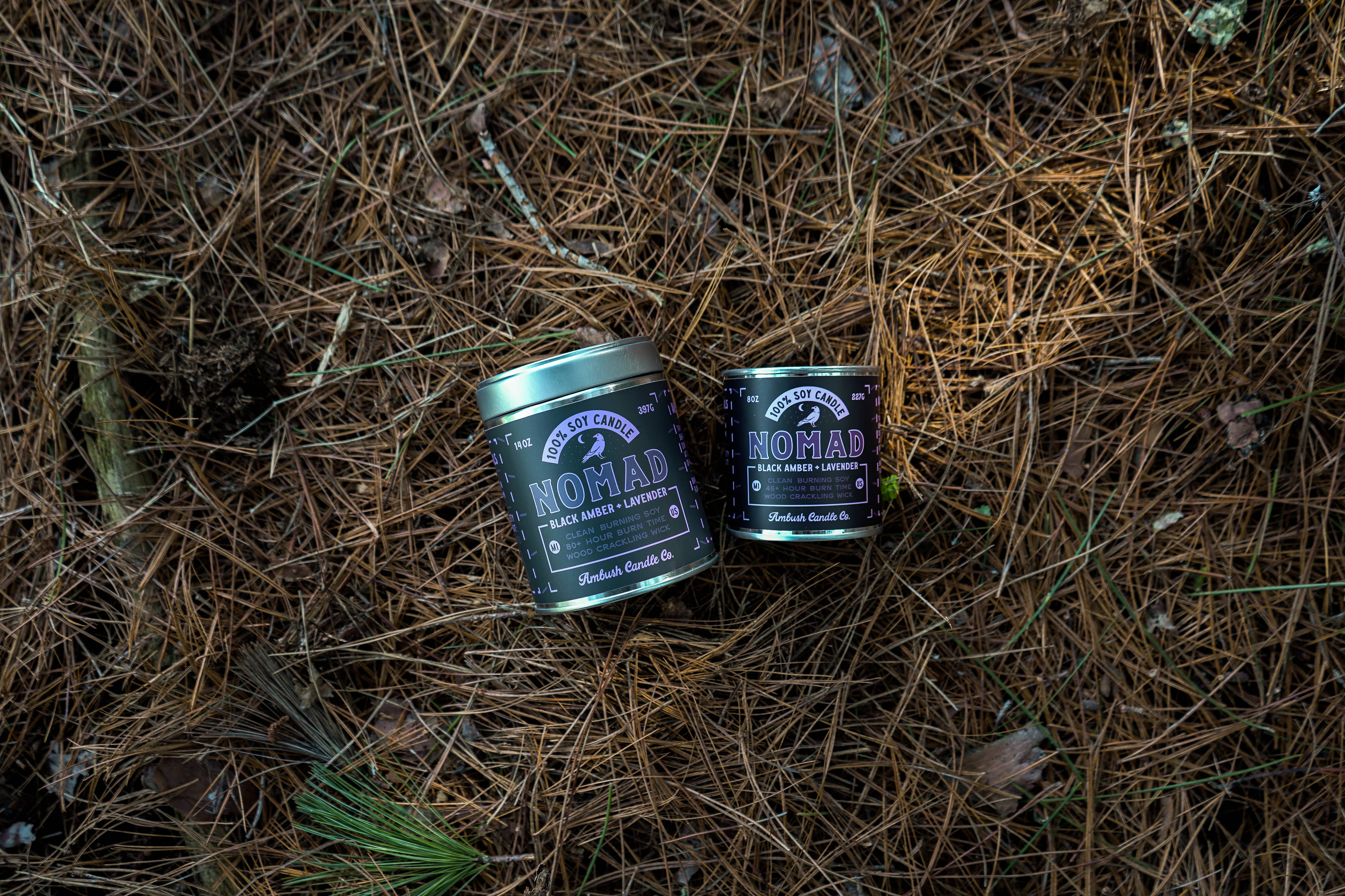 Ambush Candle Co. - Wholesale Pot/gevulde kaars - Nomad | Black Amber + Lavender 14oz sojakaars2