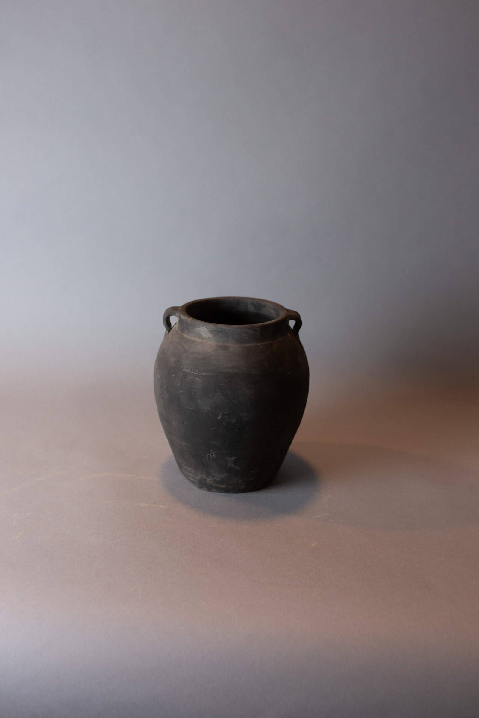 Curated Studio - Vente Pot - Grand Pot Vintage à 2 Anses0