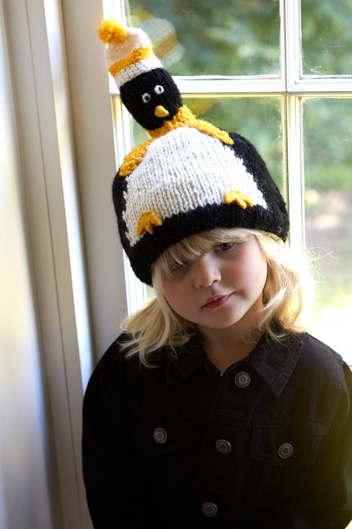One Colour Kids Animal Bobble Hat Penguin for wholesale on Faire0