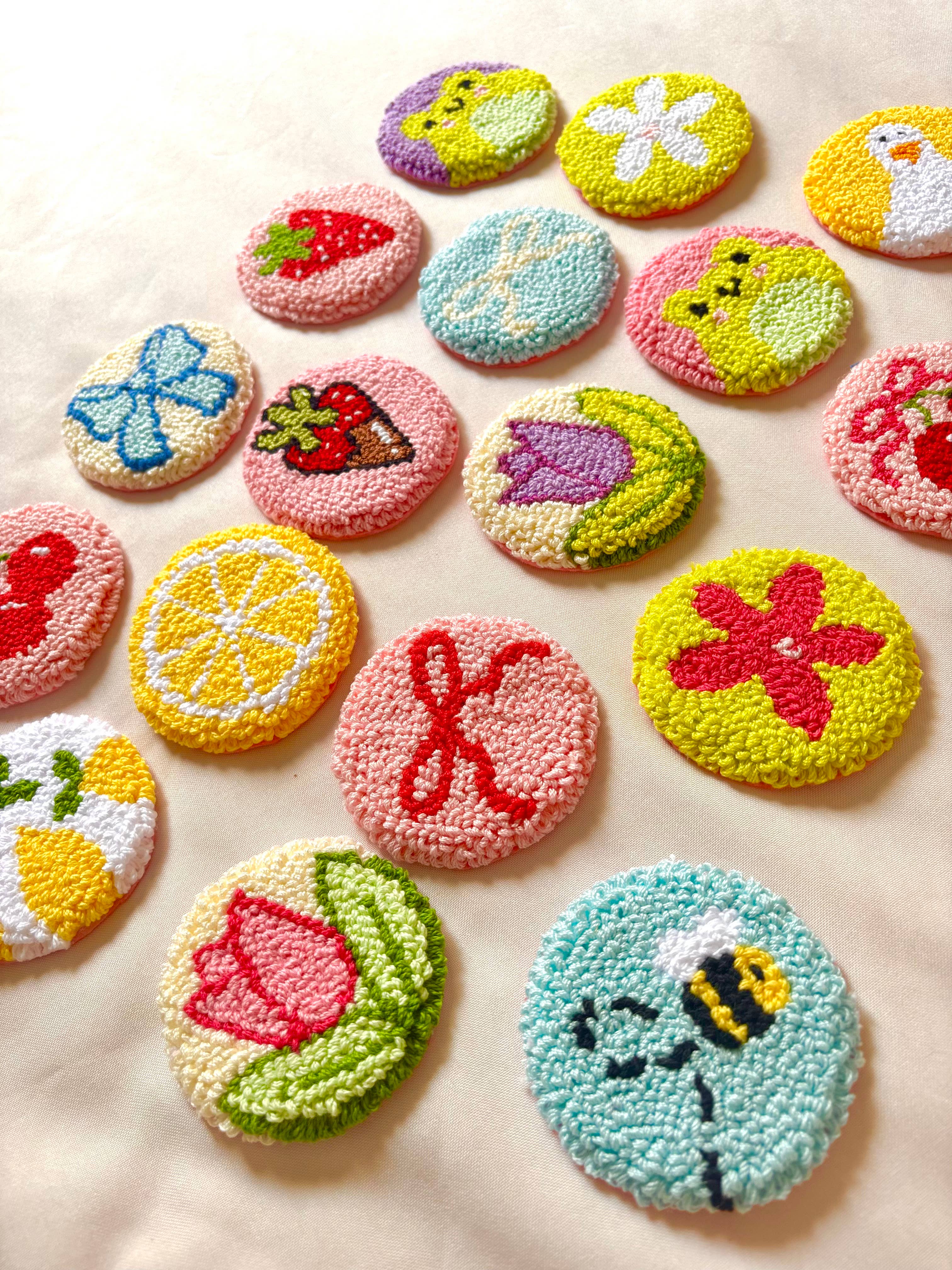 Honey Punches - Venta al por mayor Posavasos para coche - Mujer - Posavasos para coche de aguja mágica, regalos y accesorios hechos a mano3