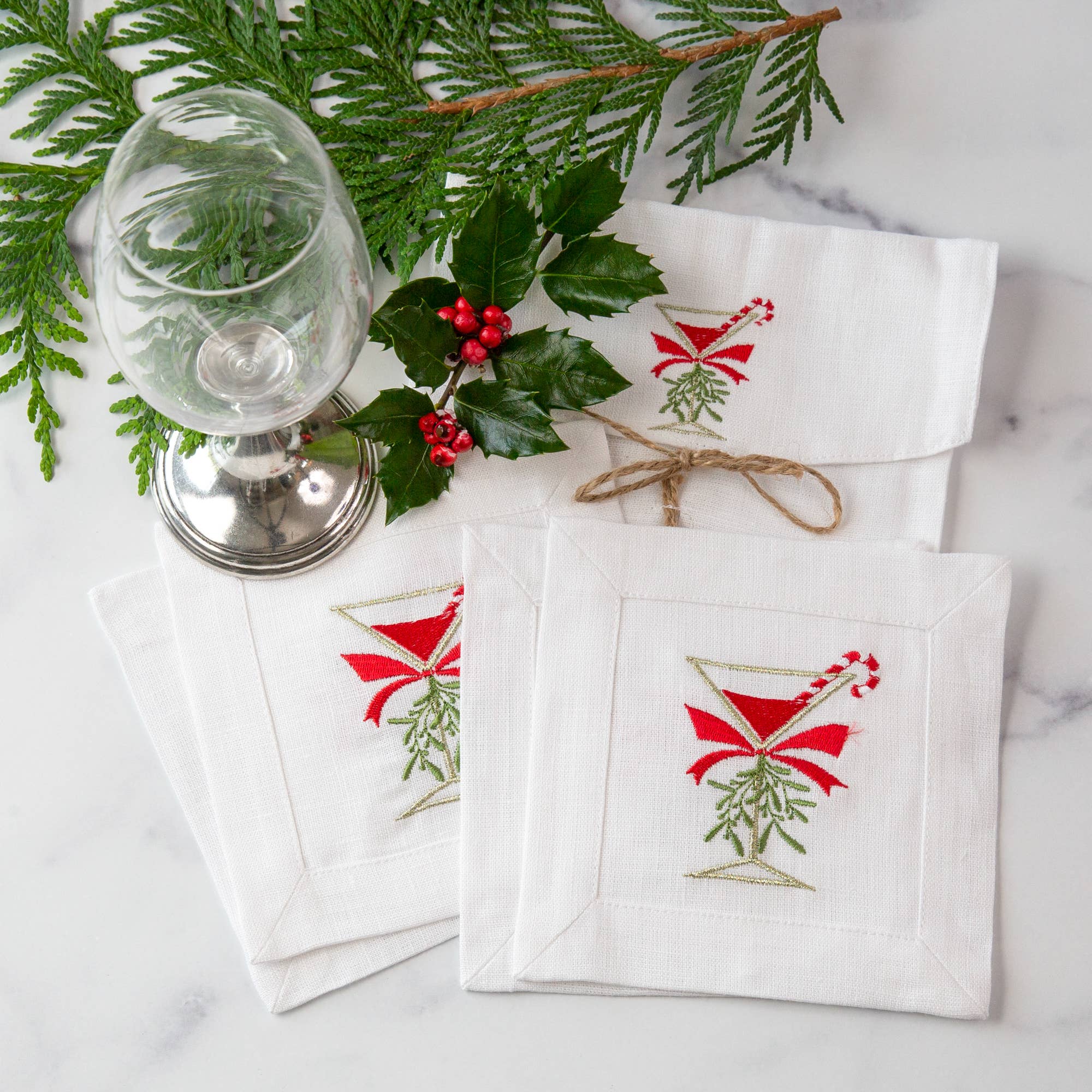 IHR Luncheon Paper Napkins Cynthia Cream Holly Xmas Disposable 3-Ply Serviettes 