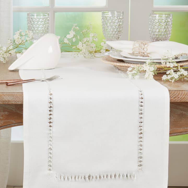 Hemstitch Runner for engroshandel hos Saro Lifestyle