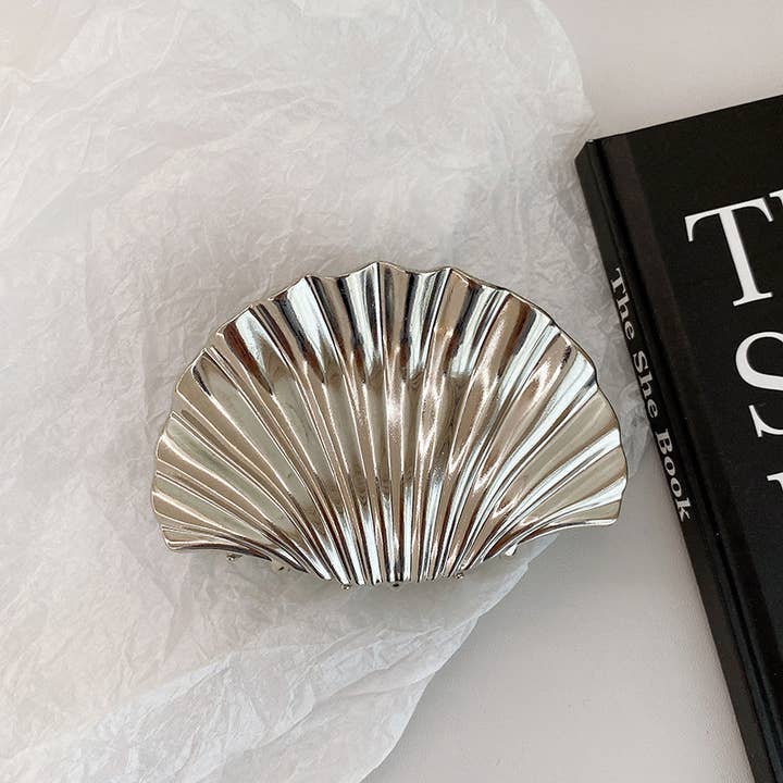 Stor skalformad klämma i silver för wholesale av Last True Angel
