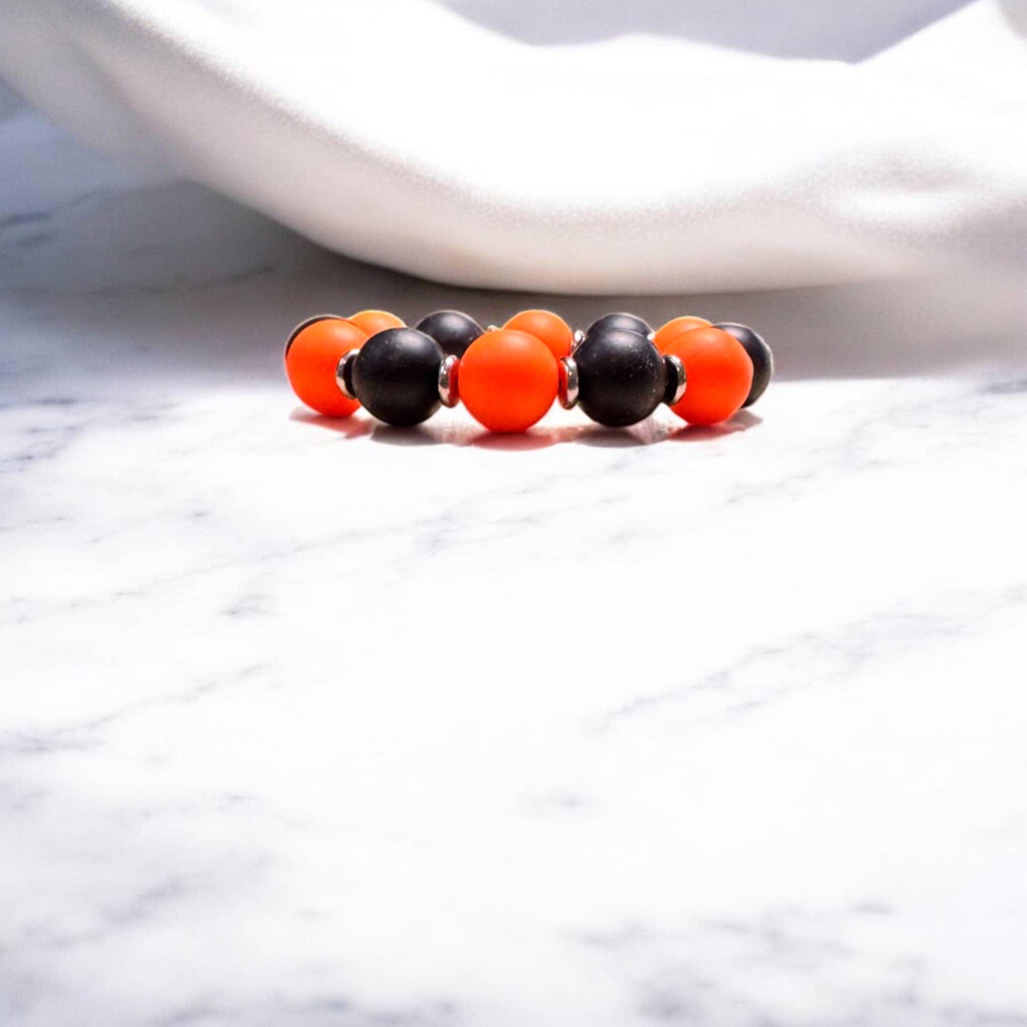 Fish Towne Designs, LLC - Wholesale Beaded Bracelet - Orange and Black Game Day Chunky Bead Bracelet8