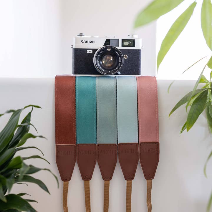 Wildtree - Wholesale Camera Strap - Solid-Colored Camera Straps