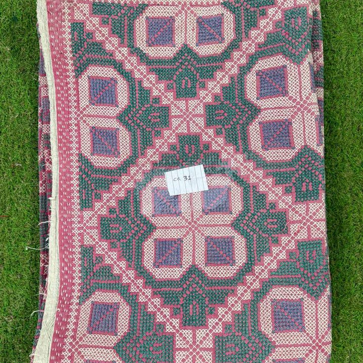 GYPSY STUDIO - Wholesale Area Rug - Ethical, Sustainable, and Stylish Timeless Elegance Room Rug5