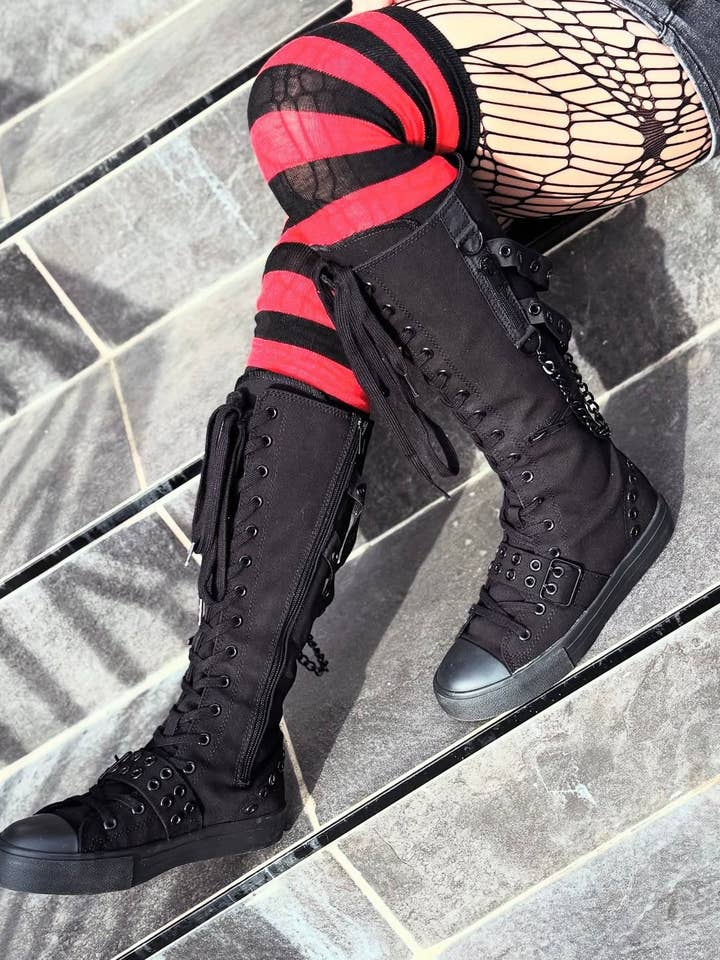 YRU Shoes - Wholesale Boots - Women's - RAWR XD - BLACKOUT