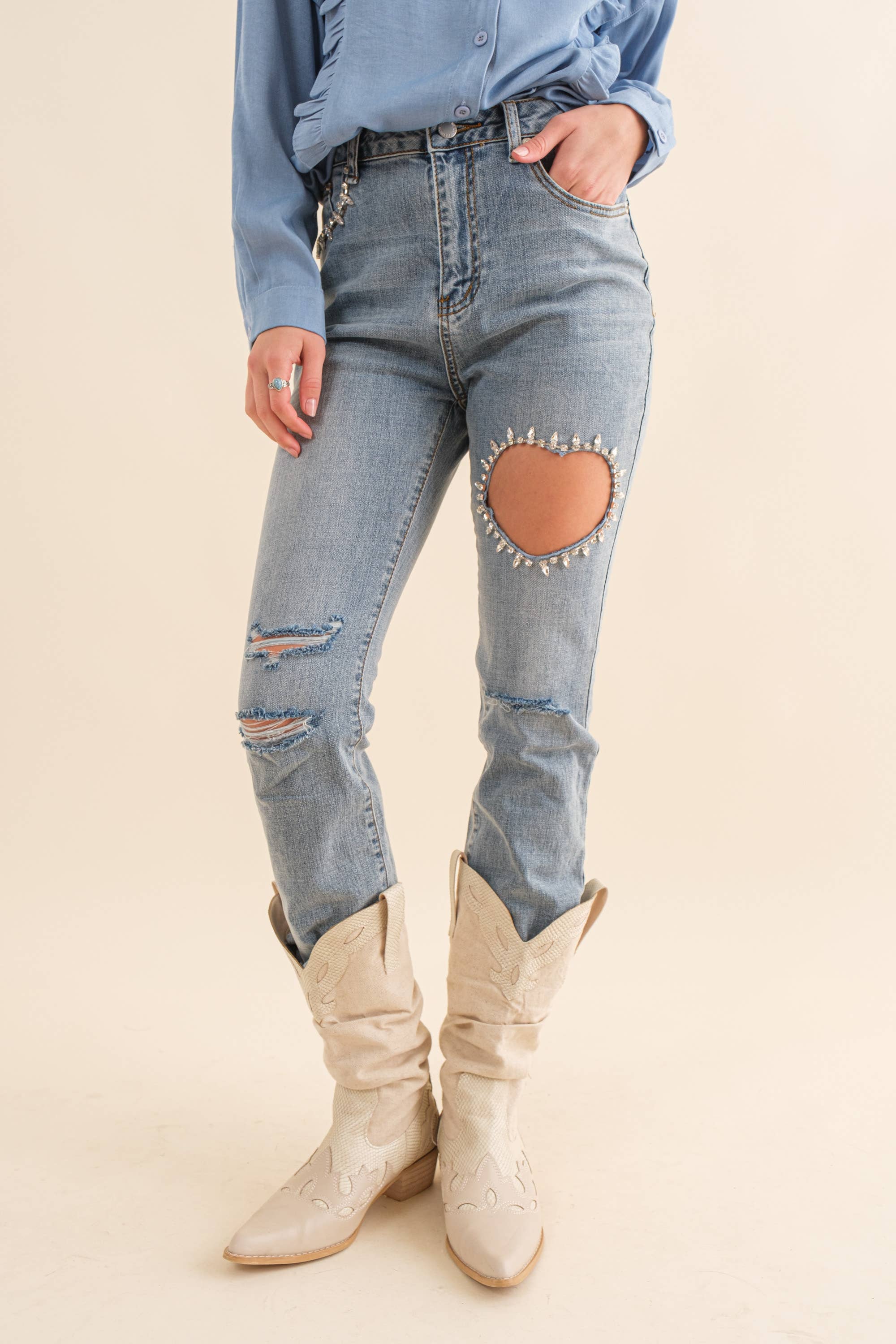 Blue B - Vendita all'ingrosso Jeans - Donna - 22300P - Jeans in denim elasticizzati con bottoni alla caviglia e bottoni a cuore10