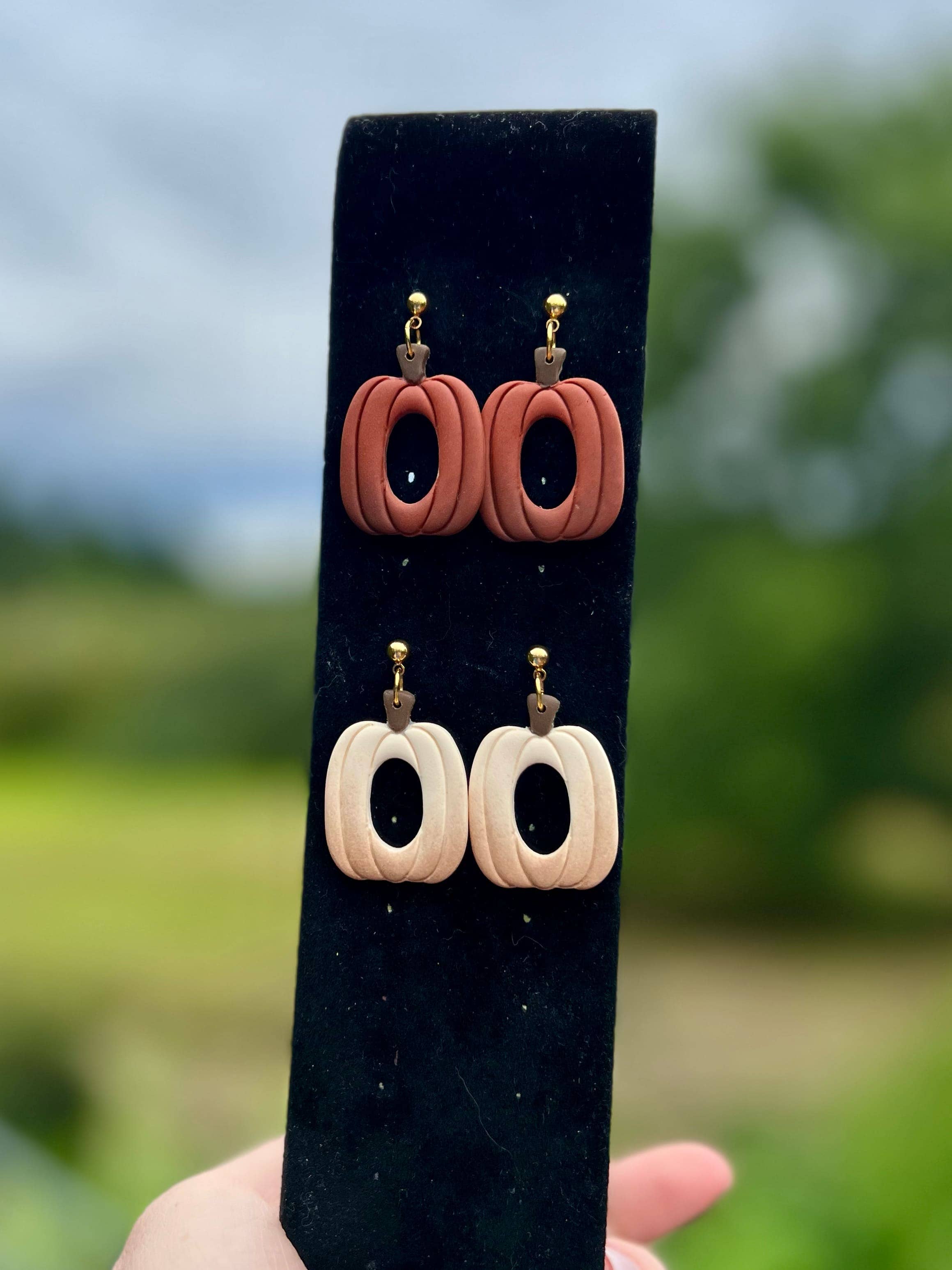 Hold Fast Handmade - Wholesale Dangle Earrings - Rustic Pumpkin Earrings