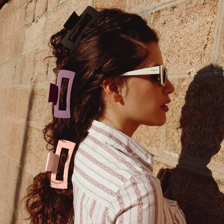 Ellie Rose - Wholesale Hair Clip - Women's - Berry Luxe Claw Clips, Set of 34