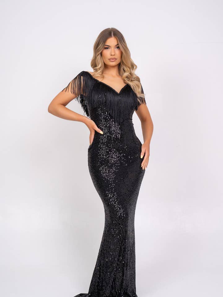 Kendal Black Luxe Vip Plunge Tassel Franja Vestido Maxi Illusion Embelezado por atacado de Nazz Collection Clothing Ltd