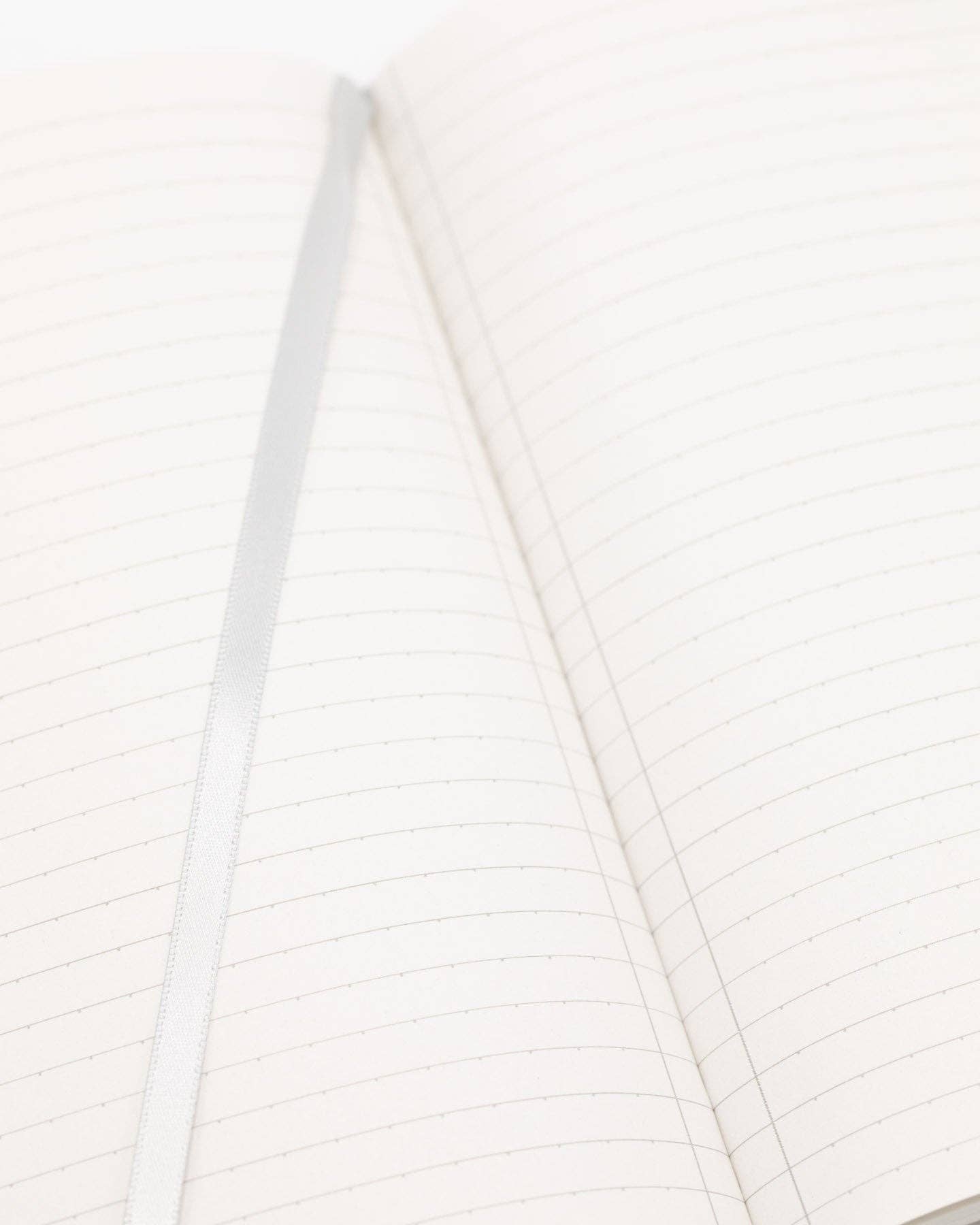 Cognitive Surplus – Engroshandel Notesbog – Fjerklædte Venner A5 Hardcover - Nåletræsgrøn (Kasse med 6)3