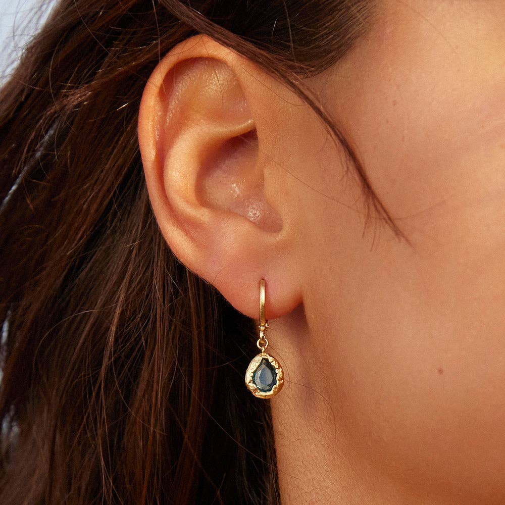 Agapée Jewelry - Wholesale Huggie earrings - Lysia Blue Earrings | Jewelry Gold Gift Waterproof1