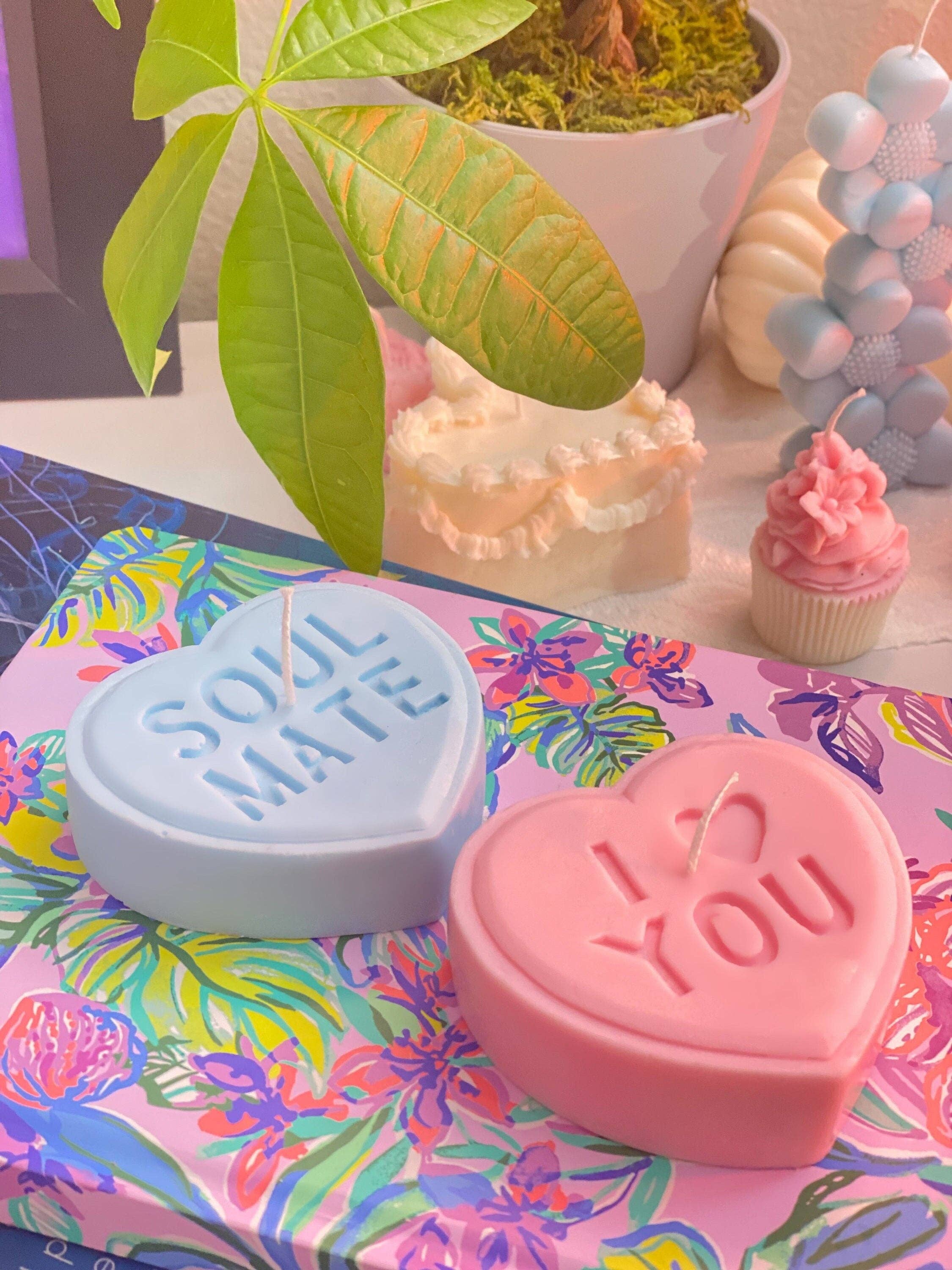 Laulea Candles - Wholesale Novelty Candle - Candy Heart Conversation Candle0