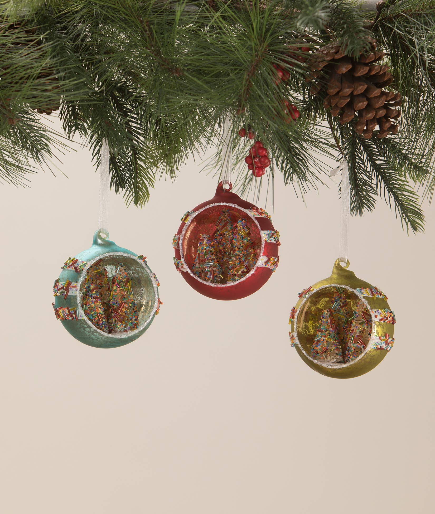 Bethany Lowe Designs - Wholesale Ornament Set - Sprinkles Tree Diorama Glass Ornaments S3