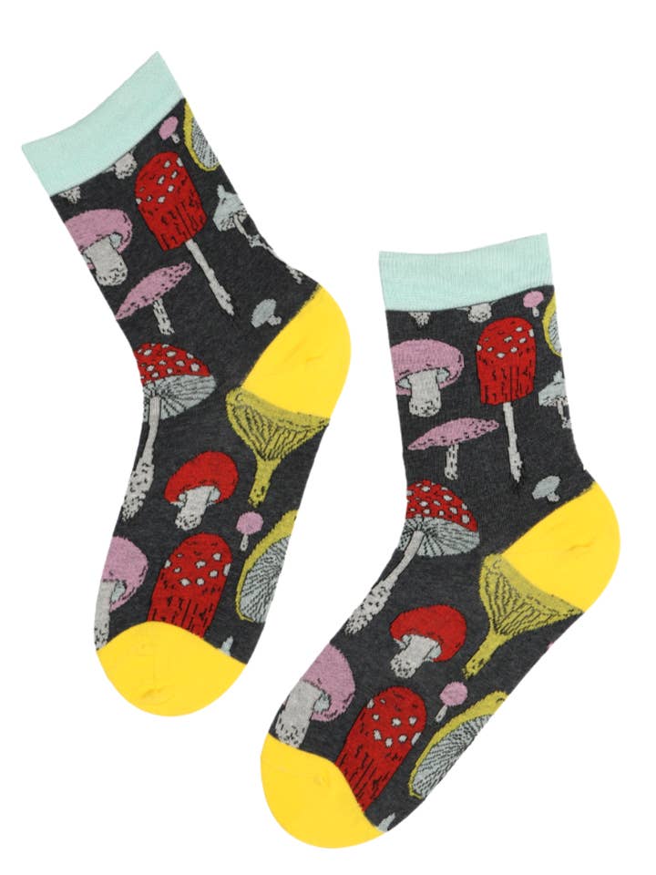 WOODSTOCK mystiske champignon sokker for engroshandel hos Sokisahtel I BestSockDrawer