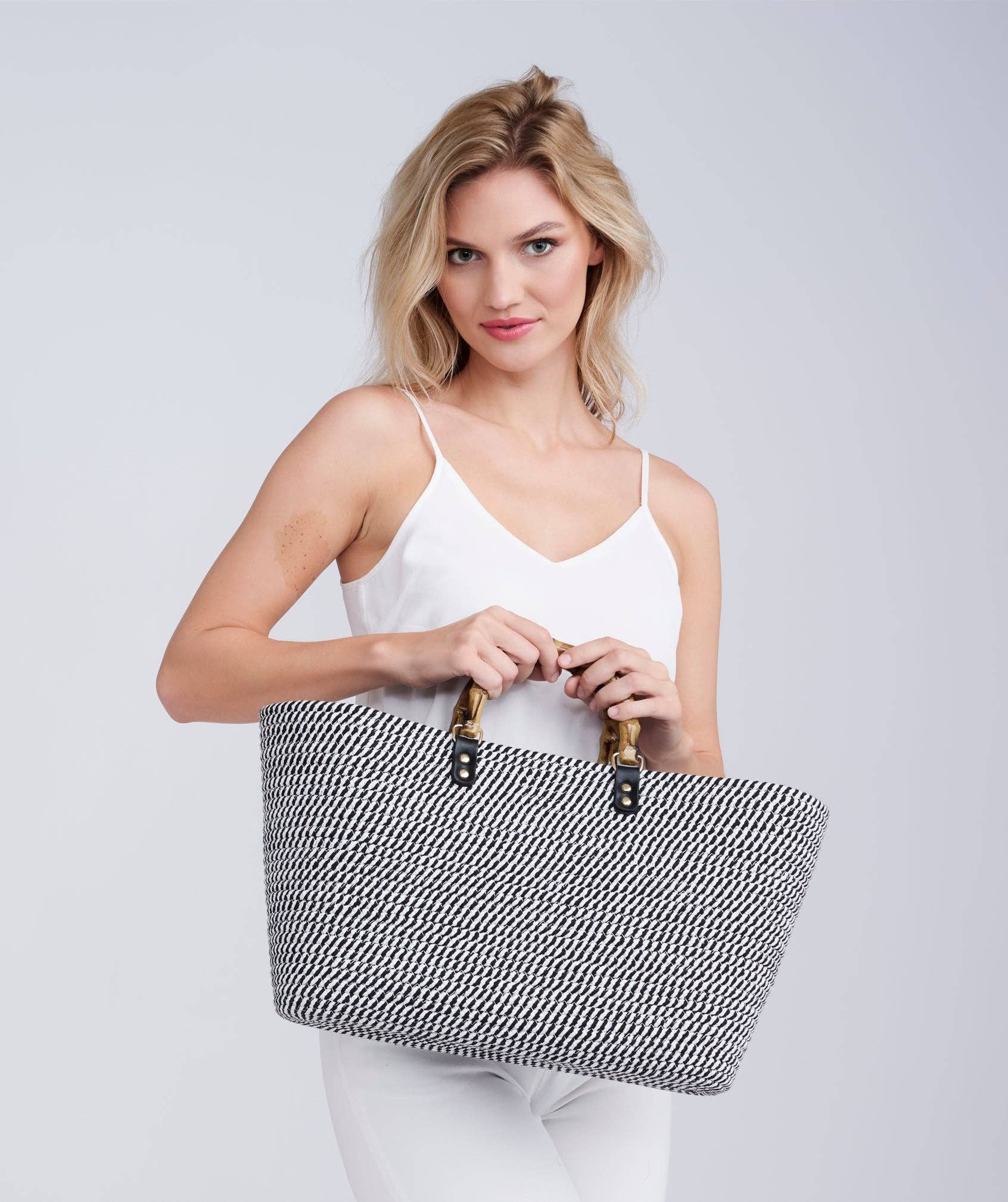 Pia Rossini Ltd – wholesale Tote bag – Women's – Narina Bag - Black/White1