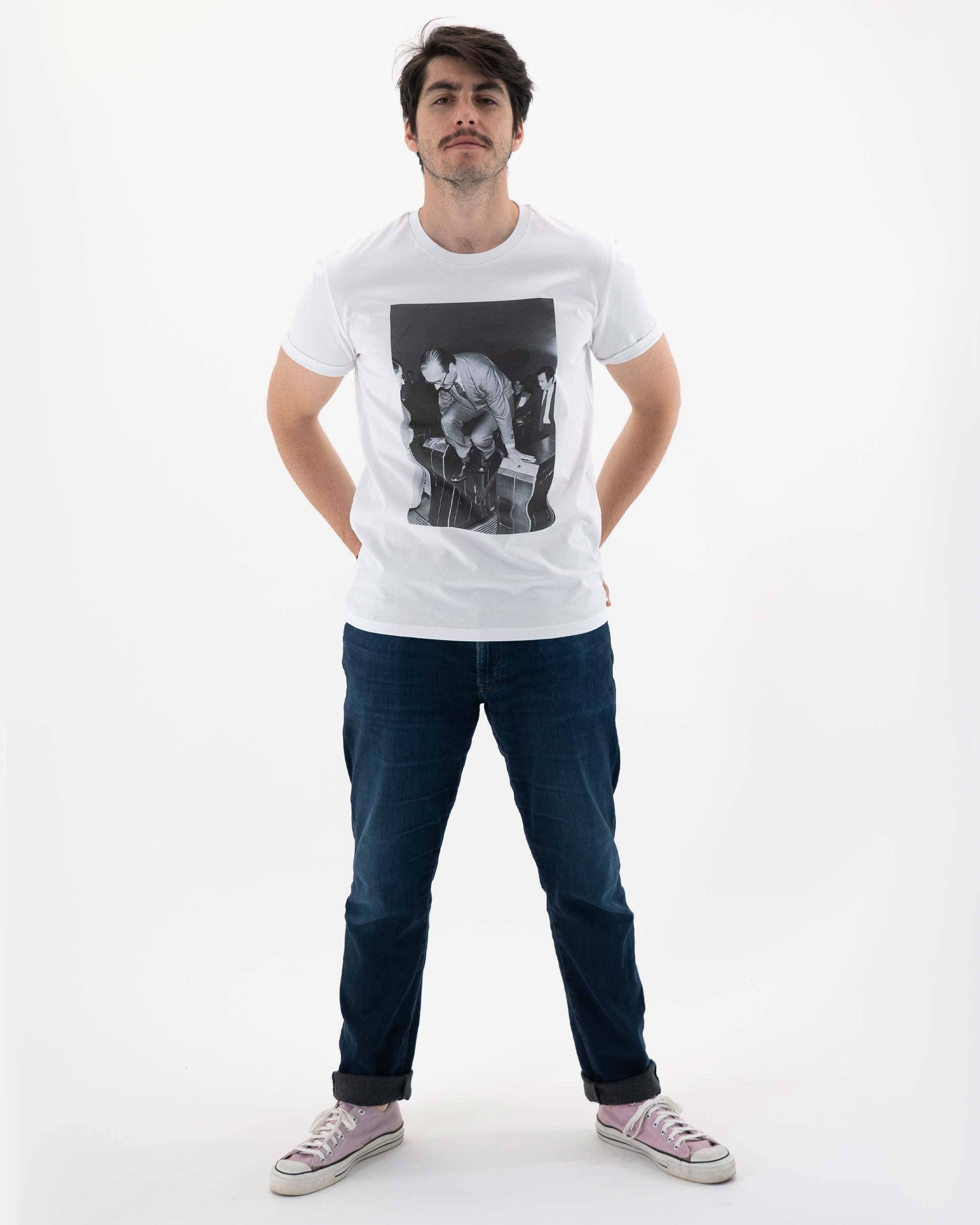 Grafitee - Wholesale Screen Printed T-Shirt - Unisex - Chirac Metro T-Shirt - Funny Vintage Photo T-Shirt1