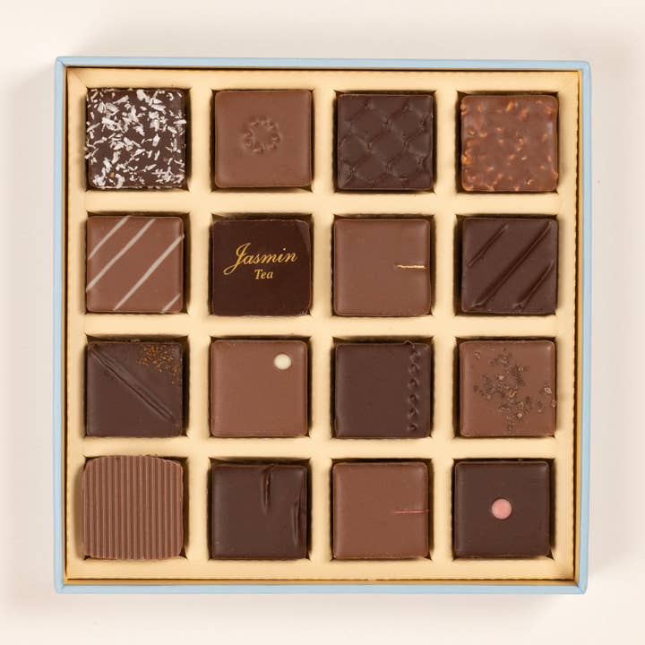 Discovery Box x16 for wholesale by Genaveh