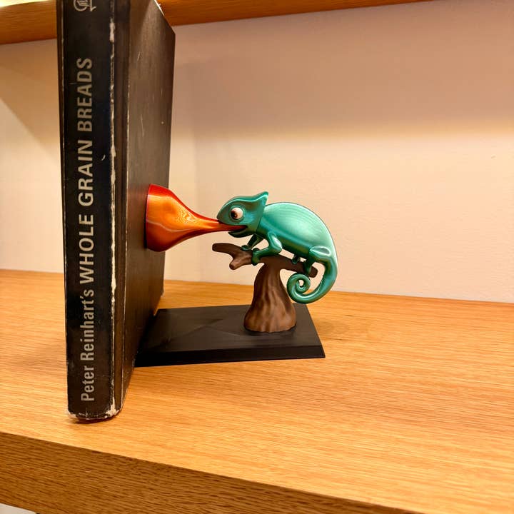 Chameleon Bookend Unique and Quirky Bookend for wholesale by Brehmwood Creative