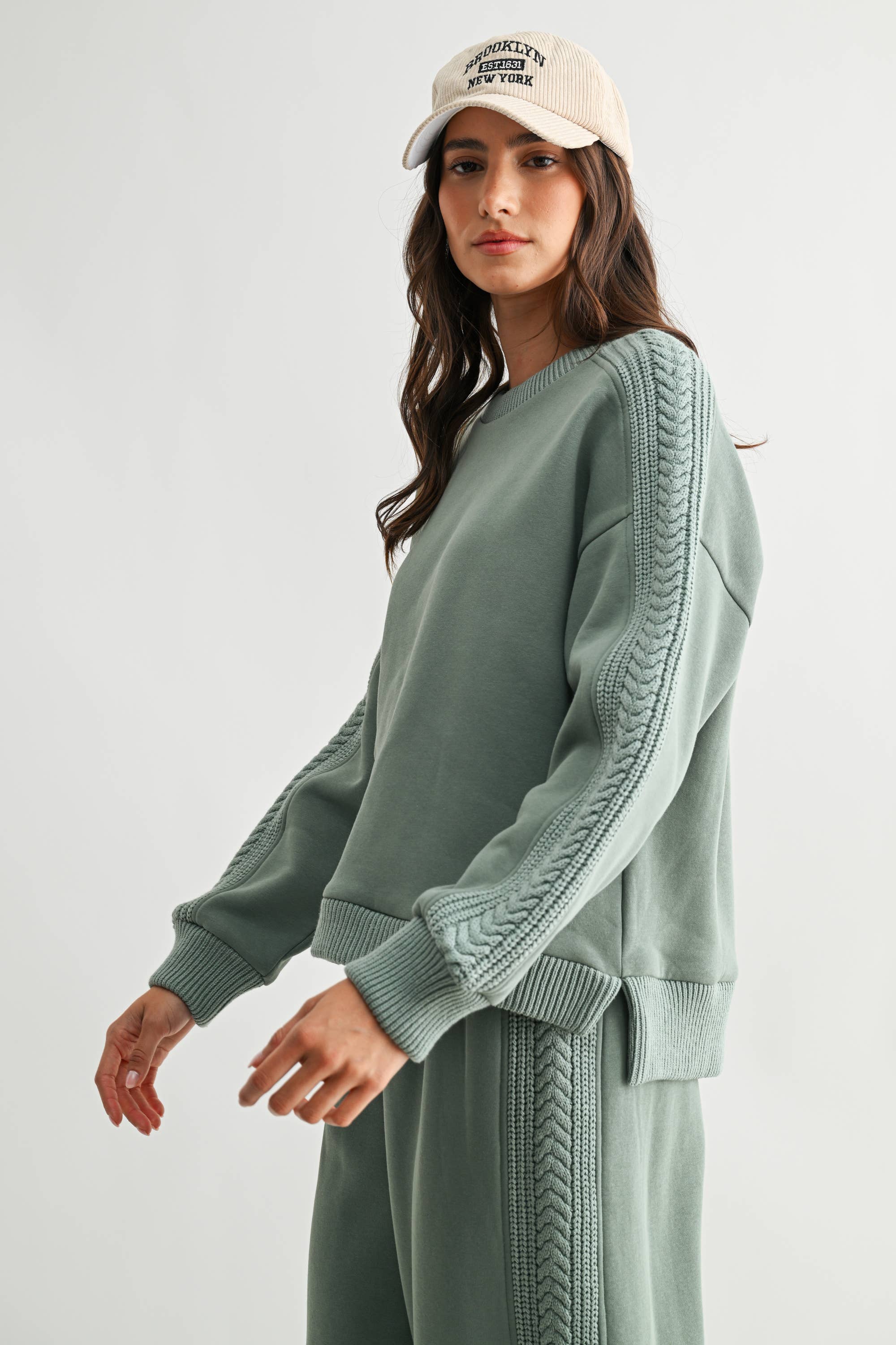 Camellia – wholesale Tops set – Women's – CS10248E CABLE KNIT TRIM OVERSIZED LOUNGE SET29