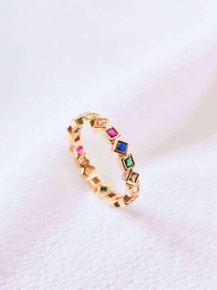 Gold-plated ring decorated with squares and diamonds for wholesale by SIUKA
