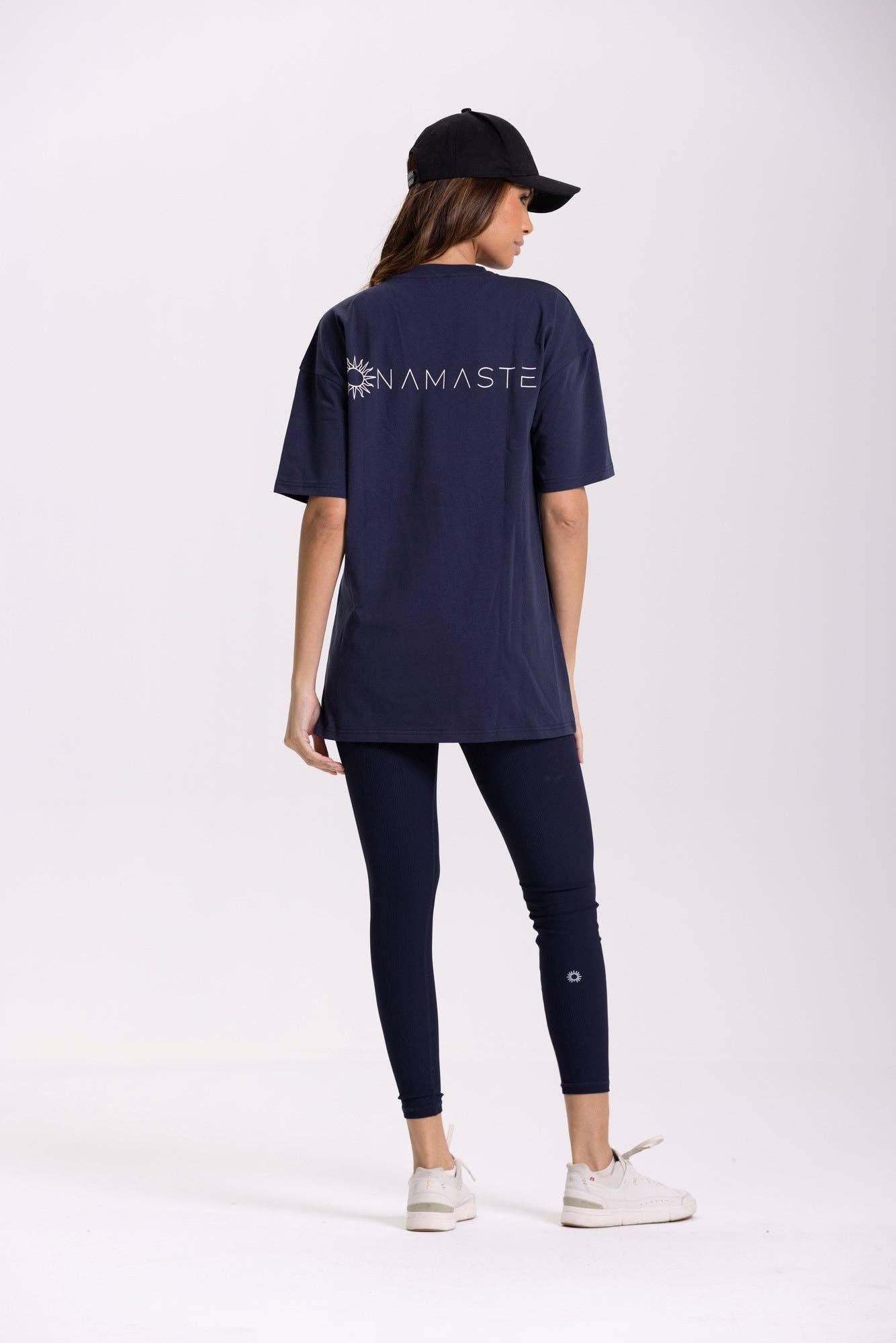 Onamaste - Vendita all'ingrosso Maglietta - Donna - T-shirt oversize2