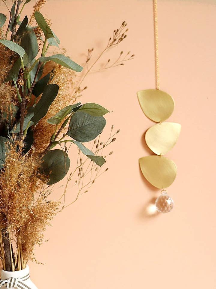 Ivy Lightcatcher for wholesale by Peppy Sun