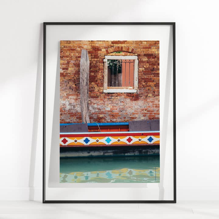 Arte Imprimir Ilhas de Veneza - Vermelho, Laranja e Azul por atacado de Neon Gray