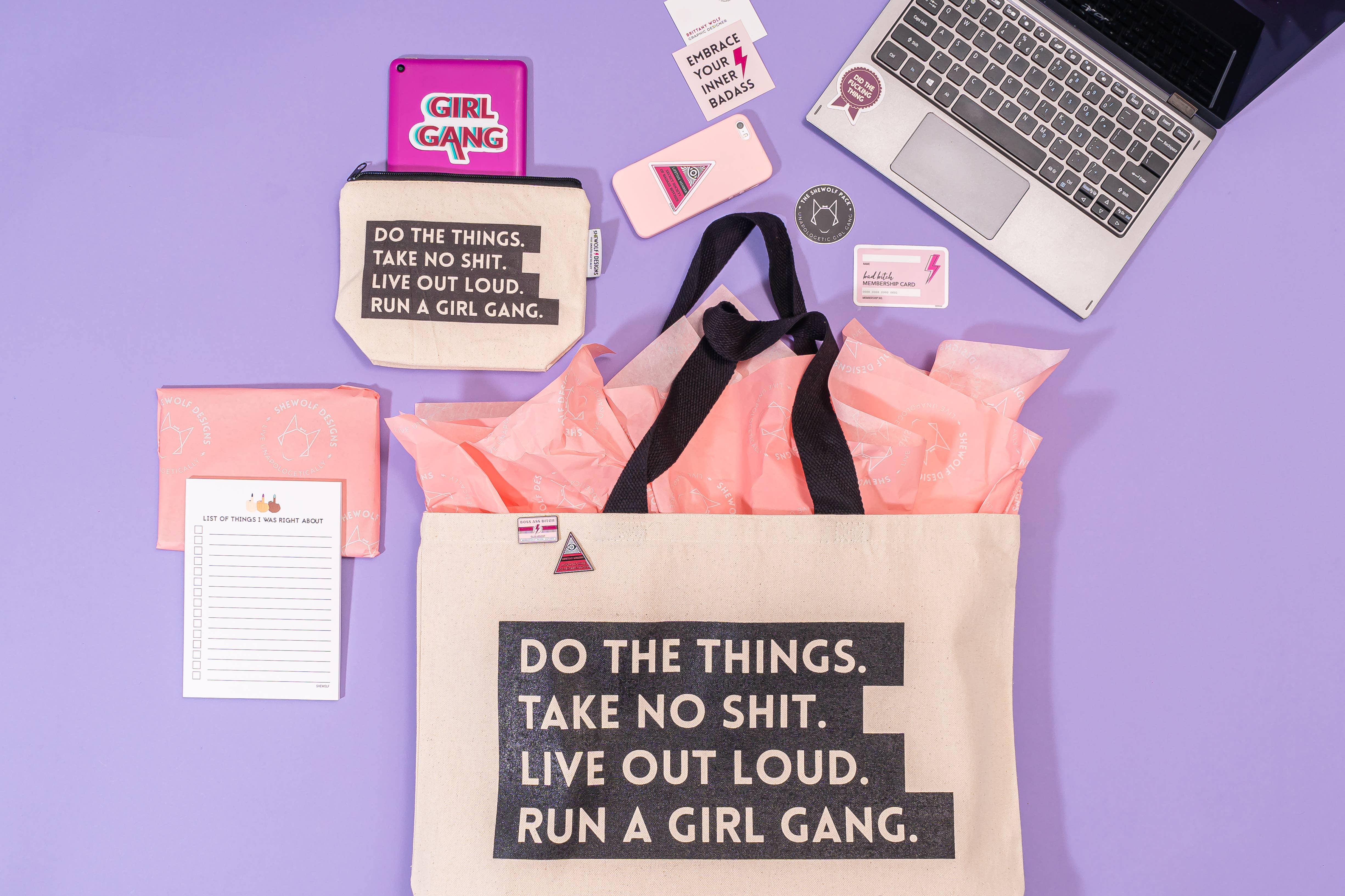 SHEWOLF Designs – Engroshandel Tote bag - Dame – Tote: Kør en Girl Gang Empowering Oversized Women's Bag2