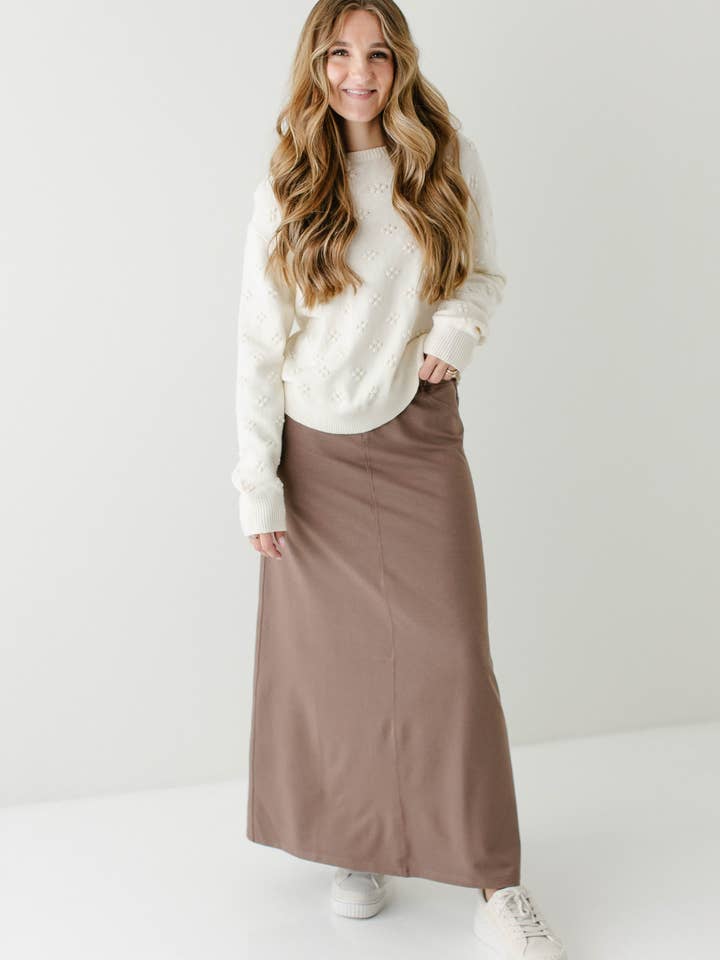 The Main Street Exchange - Wholesale Skirt - Women's - 'Caroline' Long Knit Denim Skirt11