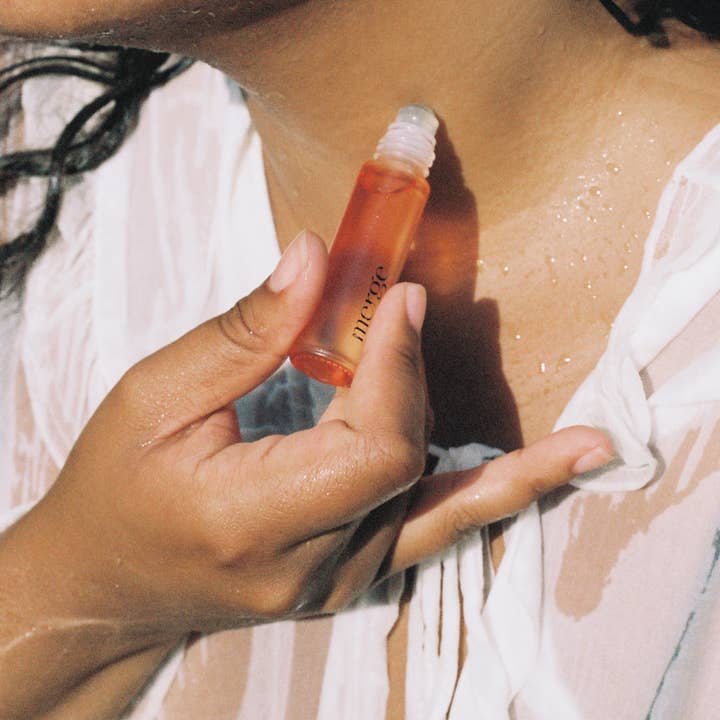 Merge - Wholesale Roll-On Fragrance - Balmy Summer Roll-On Perfume Oil4