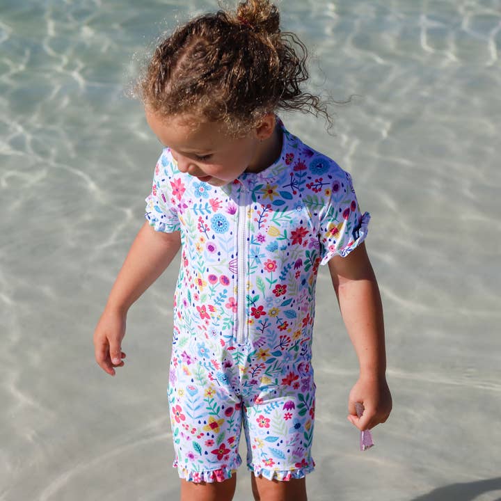 Tic Tas Togs - Vendita all'ingrosso Costume intero - Bambini - Costume da sole con volant | Ditsy Daisy2