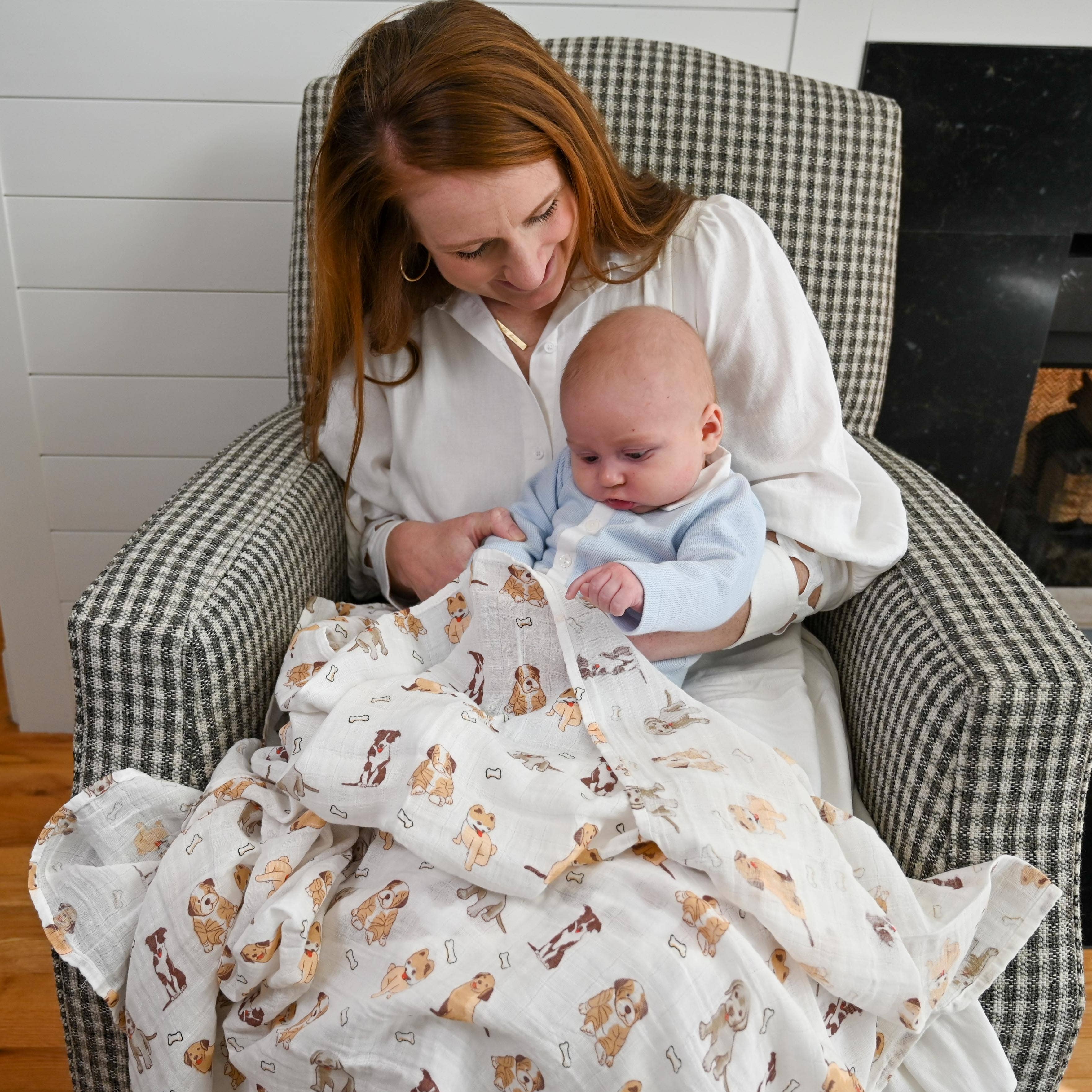 LollyBanks - Wholesale Swaddle - Baby - Woof Woof Baby Muslin Swaddle Blanket6