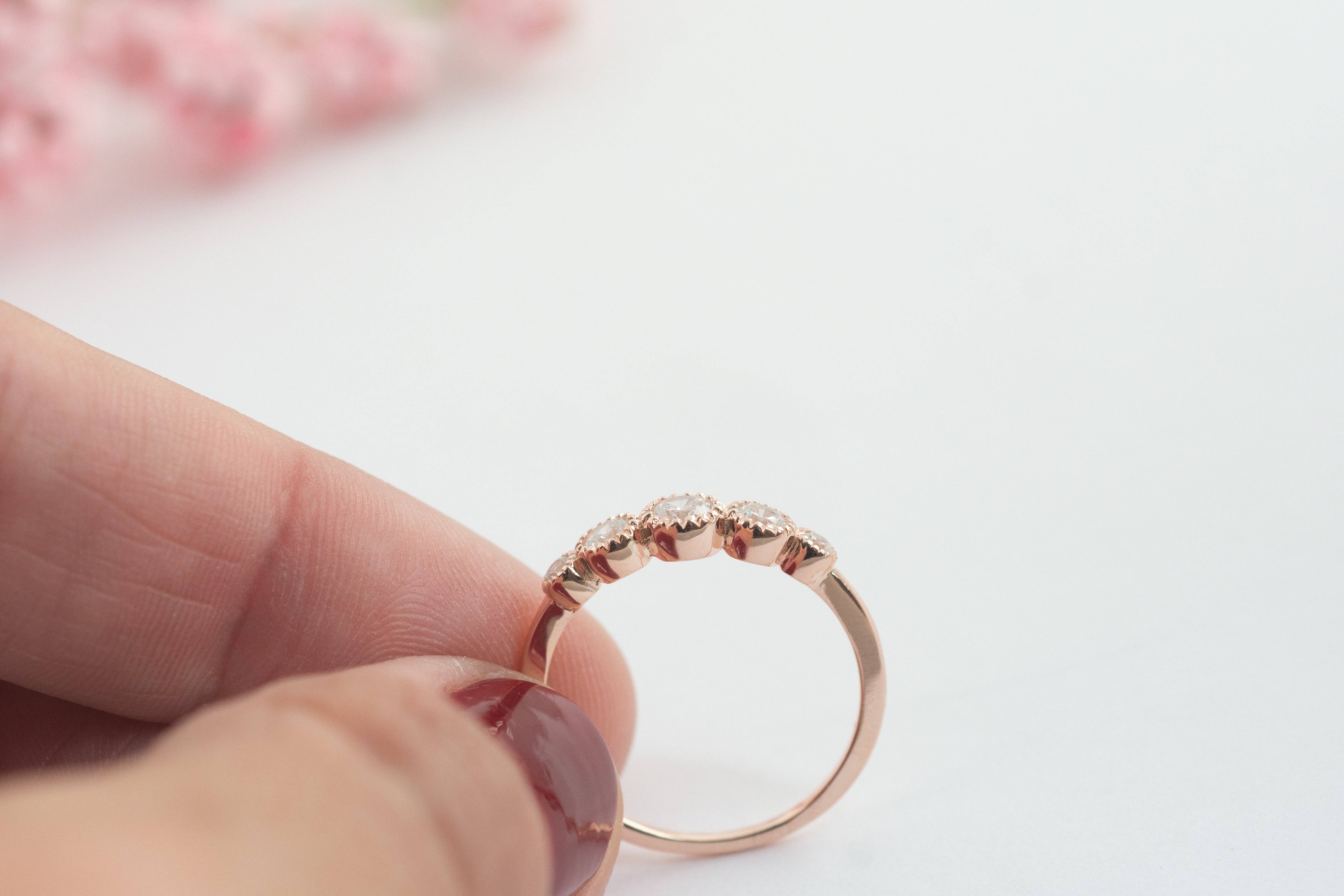 Sami Jewels - Vendita all'ingrosso Anelli multipietra - Anello con castone 511