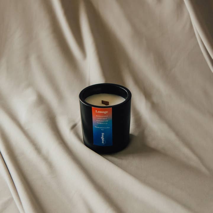 Salon - Bergamote, Géranium, Cuir, Tabac pour la vente par Foxglove Collections