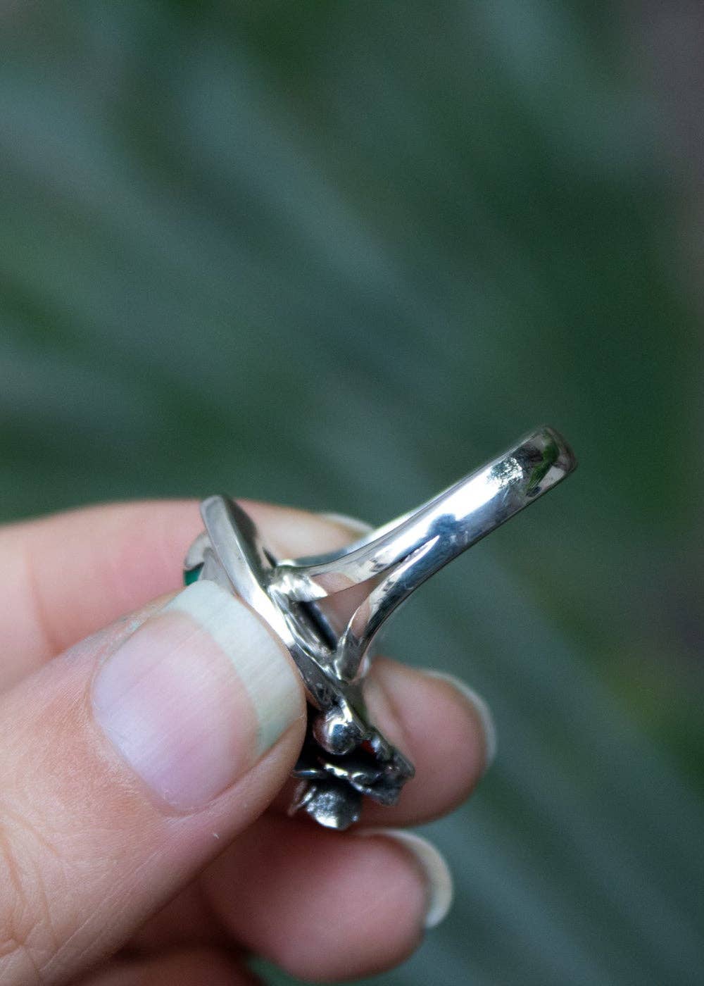 Ambra Jewels - Wholesale Cocktail/Statement Ring - Petite Floral Radiance Malachite Ring, AR-69133