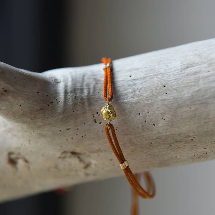 Makal – wholesale Charm/dangle bracelet – Matumaini Bracelet with Gold Nugget1