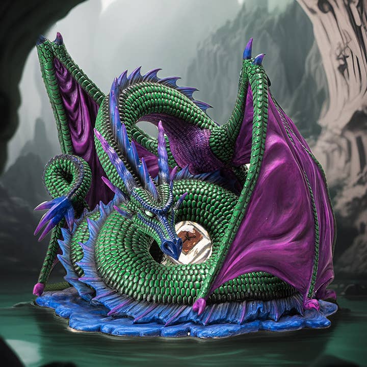 Nephtali Water Dragon for wholesale by Pacific Trading