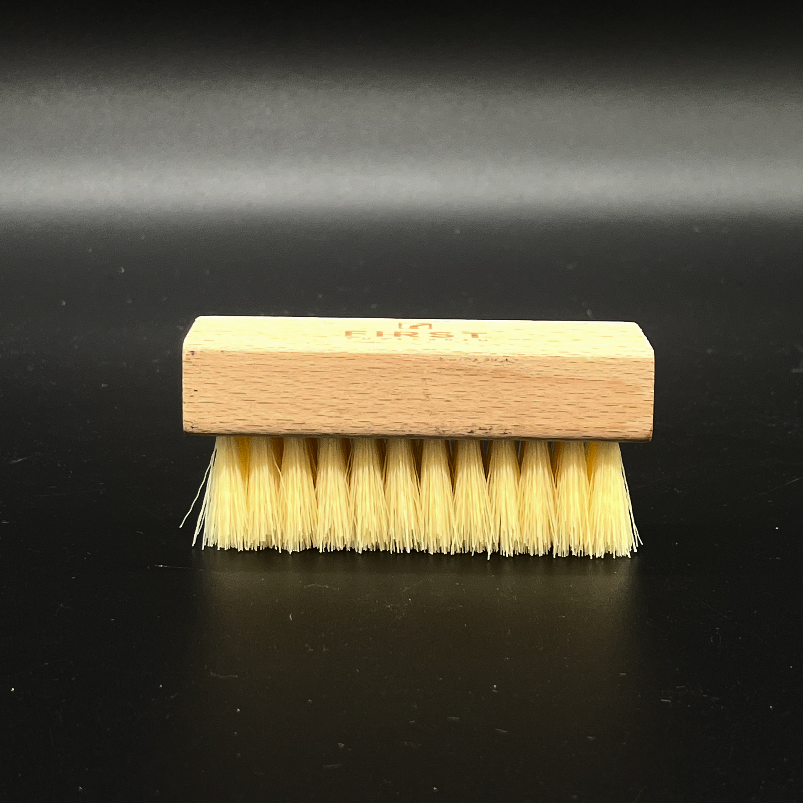 First Amsterdam - Wholesale Shoe Brush / Pad - Standard Shoe Brush7